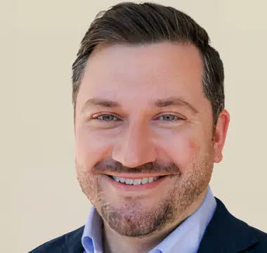 Dr. Derek Reed